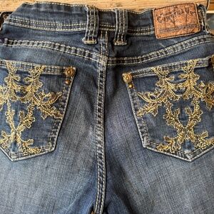 Cowgirl Up Bootcut Jeans Size 8 x 30